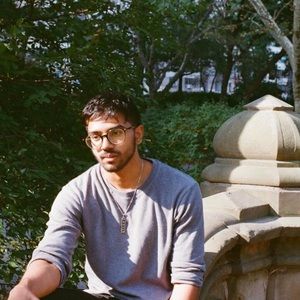 Meet your Posher, Nicholas